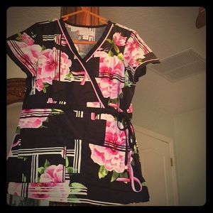 Kathy Peterson Scrub top size Xs